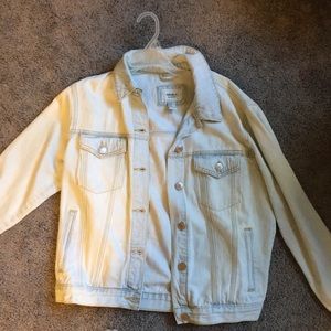 light wash forever 21 denim jacket